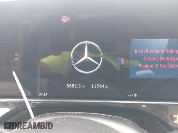 ✅ 2024 Mercedes-Benz E 350 • VIN: W1KLF4HB7RA010000 • Лот: 43330987. Опубликован ранее на IAAI с пробегом 11 904 миль. Бесплатный доступ к архиву аукционных продаж из США и подробный отчёт об истории автомобиля на DreamBid. Изображение 7.