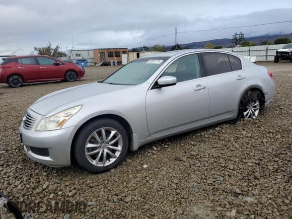✅ 2009 Infiniti G37 Journey • VIN: JNKCV61E09M306163 • Лот: 93055175. Опубликован ранее на Copart с пробегом 125 554 миль. Бесплатный доступ к архиву аукционных продаж из США и подробный отчёт об истории автомобиля на DreamBid. Изображение 1.