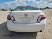 ✅ 2008 Toyota Camry • VIN: 4T1BB46K68U043485 • Lot: 93043305. Wystawiony na Copart z przebiegiem 199 821 mil. Bezpłatny archiwum sprzedaży aukcyjnych z USA i szczegółowy raport historii pojazdu na DreamBid. Zdjęcie 6.