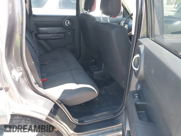 ✅ 2011 Dodge Nitro Heat • VIN: 1D4PU4GX9BW506698 • Lot: 42690394. Listed on IAAI with 159,687 mi. Free auction sales archive from the USA and detailed vehicle history report at DreamBid. Image 8.