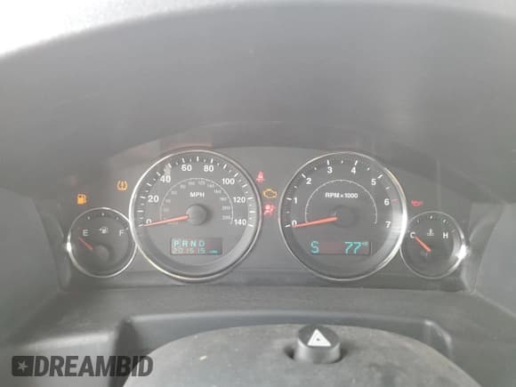 ✅ 2006 Jeep Commander • VIN: 1J8HG48N96C179080 • Лот: 60831635. Опубликован ранее на Copart с пробегом 201 515 миль. Бесплатный доступ к архиву аукционных продаж из США и подробный отчёт об истории автомобиля на DreamBid. Изображение 9.