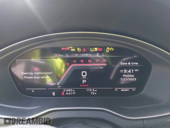 ✅ 2024 Audi SQ5 Prestige • VIN: WA1C4AFY9R2015791 • Lot: 42770088. Listed on IAAI with 21,695 mi. Free auction sales archive from the USA and detailed vehicle history report at DreamBid. Image 7.