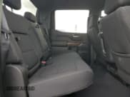 ✅ 2022 Chevrolet Silverado 1500 RST • VIN: 1GCUYEEL3NZ127452 • Lot: 90309765. Wystawiony na Copart z przebiegiem 84 317 mil. Bezpłatny archiwum sprzedaży aukcyjnych z USA i szczegółowy raport historii pojazdu na DreamBid. Zdjęcie 10.