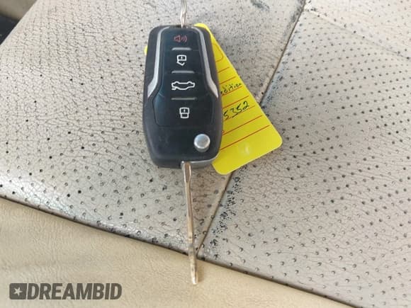 ✅ 2010 Ford Expedition Eddie Bauer • VIN: 1FMJU1H55AEB55352 • Лот: 43672186. Опубликован ранее на IAAI с пробегом 242 100 миль. Бесплатный доступ к архиву аукционных продаж из США и подробный отчёт об истории автомобиля на DreamBid. Изображение 11.