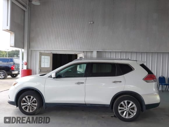 ✅ 2014 Nissan Rogue SL • VIN: 5N1AT2MT1EC854685 • Lot: 43468750. Listed on IAAI with 134,746 mi. Free auction sales archive from the USA and detailed vehicle history report at DreamBid. Image 14.