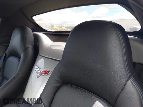 ✅ 2008 Chevrolet Corvette • VIN: 1G1YY36W385127373 • Lot: 42206325. Listed on IAAI with 99,687 mi. Free auction sales archive from the USA and detailed vehicle history report at DreamBid. Image 8.