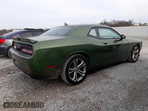 ✅ 2022 Dodge Challenger GT • VIN: 2C3CDZJG9NH227129 • Lot: 43214983. Wystawiony na Copart z przebiegiem 987 mil. Bezpłatny archiwum sprzedaży aukcyjnych z USA i szczegółowy raport historii pojazdu na DreamBid. Zdjęcie 3.