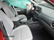 ✅ 2023 Hyundai Kona SEL • VIN: KM8K62ABXPU050583 • Лот: 73582274. Опубликован ранее на Copart с пробегом 3 275 миль. Бесплатный доступ к архиву аукционных продаж из США и подробный отчёт об истории автомобиля на DreamBid. Изображение 7.