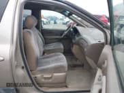 ✅ 2001 Toyota Sienna LE • VIN: 4T3ZF13C81U392417 • Lot: 43825767. Listed on IAAI with 326,365 mi. Free auction sales archive from the USA and detailed vehicle history report at DreamBid. Image 5.