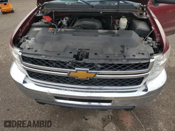 ✅ 2014 Chevrolet Silverado 2500HD LT • VIN: 1GC1KXCGXEF171200 • Лот: 90451825. Опубликован ранее на Copart с пробегом 87 697 миль. Бесплатный доступ к архиву аукционных продаж из США и подробный отчёт об истории автомобиля на DreamBid. Изображение 11.