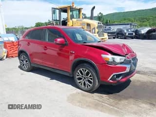 ✅ 2017 Mitsubishi Outlander SE • VIN: JA4AR3AW9HZ039718 • Lot: 42300723. Wystawiony na IAAI z przebiegiem 144 057 mil. Bezpłatny archiwum sprzedaży aukcyjnych z USA i szczegółowy raport historii pojazdu na DreamBid. Zdjęcie 1.