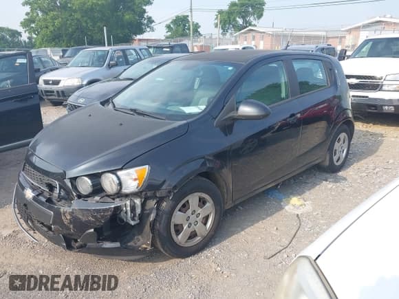 ✅ 2013 Chevrolet Sonic LS • VIN: 1G1JA6SH4D4164950 • Lot: 42460608. Listed on IAAI with 108,431 mi. Free auction sales archive from the USA and detailed vehicle history report at DreamBid. Image 2.