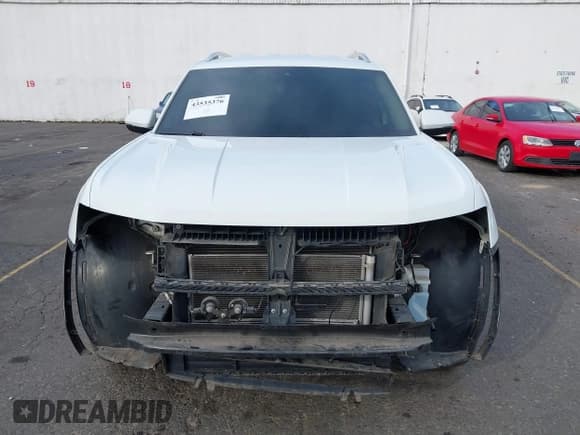 ✅ 2018 Volkswagen Atlas SE • VIN: 1V2DP2CA6JC595027 • Лот: 43535376. Опубликован ранее на IAAI с пробегом 71 694 миль. Бесплатный доступ к архиву аукционных продаж из США и подробный отчёт об истории автомобиля на DreamBid. Изображение 12.