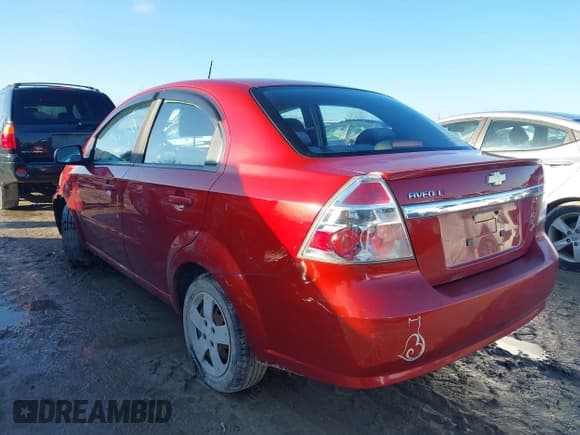 ✅ 2010 Chevrolet Aveo 1LT • VIN: KL1TD5DE8AB072565 • Lot: 41209311. Wystawiony na IAAI z przebiegiem 152 752 mil. Bezpłatny archiwum sprzedaży aukcyjnych z USA i szczegółowy raport historii pojazdu na DreamBid. Zdjęcie 3.