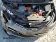 2017 Chevrolet Bolt EV Premier z VIN 1G1FX6S00H4176548, wystawiony jako Copart lot #65032243 z przebiegiem 62 786 mil mil oraz . Historia ofert i sprzedaży dostępna na DreamBid. Obrazek 13.