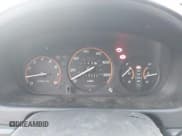 ✅ 1999 Honda CR-V EX • VIN: JHLRD1868XC018557 • Lot: 43699143. Wystawiony na IAAI z przebiegiem 213 222 mil. Bezpłatny archiwum sprzedaży aukcyjnych z USA i szczegółowy raport historii pojazdu na DreamBid. Zdjęcie 7.