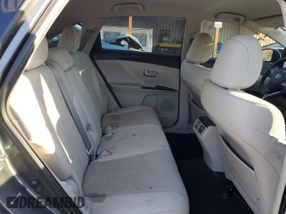 ✅ 2009 Toyota Venza • VIN: 4T3BK11A89U009067 • Lot: 85165585. Wystawiony na Copart z przebiegiem 214 613 mil. Bezpłatny archiwum sprzedaży aukcyjnych z USA i szczegółowy raport historii pojazdu na DreamBid. Zdjęcie 10.