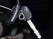 ✅ 2018 Toyota Corolla SE • VIN: 2T1BURHE7JC053464 • Lot: 42975843. Wystawiony na IAAI z przebiegiem 68 465 mil. Bezpłatny archiwum sprzedaży aukcyjnych z USA i szczegółowy raport historii pojazdu na DreamBid. Zdjęcie 11.