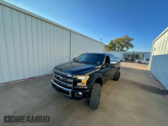 ✅ 2015 Ford F-150 Lariat • VIN: 1FTEW1EG9FFB20532 • Lot: 95578425. Listed on Copart with 195,786 mi. Free auction sales archive from the USA and detailed vehicle history report at DreamBid. Image 2.