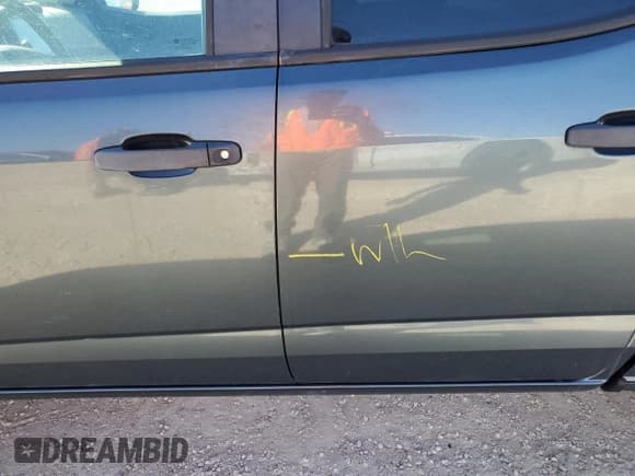 ✅ 2015 Chevrolet Colorado 4WD WT • VIN: 1GCGTAE3XF1226662 • Лот: 75818184. Опубликован ранее на Copart с пробегом Не указан. Бесплатный доступ к архиву аукционных продаж из США и подробный отчёт об истории автомобиля на DreamBid. Изображение 12.