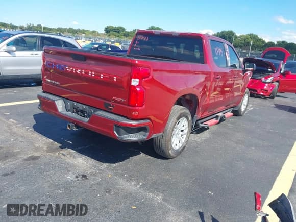 ✅ 2019 Chevrolet Silverado 1500 RST • VIN: 3GCPWDED0KG149801 • Lot: 43593303. Wystawiony na IAAI z przebiegiem 127 333 mil. Bezpłatny archiwum sprzedaży aukcyjnych z USA i szczegółowy raport historii pojazdu na DreamBid. Zdjęcie 4.