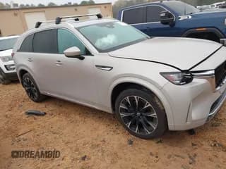 ✅ 2024 Mazda CX-90 S • VIN: JM3KK1HC7R1161614 • Lot: 41932892. Wystawiony na IAAI z przebiegiem 10 352 mil. Bezpłatny archiwum sprzedaży aukcyjnych z USA i szczegółowy raport historii pojazdu na DreamBid. Zdjęcie 1.