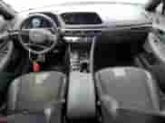 ✅ 2022 Hyundai Sonata N Line Night Edition • VIN: 5NPEK4JC9NH143281 • Lot: 67746945. Wystawiony na Copart z przebiegiem 60 132 mil mil. Skorzystaj z bezpłatnego archiwum sprzedaży aukcyjnych z USA i zobacz szczegółowy raport historii pojazdu na DreamBid. Zdjęcie 8.