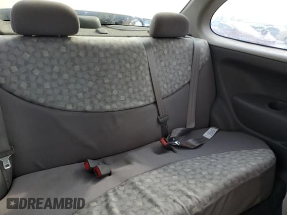 ✅ 2000 Toyota ECHO • VIN: JTDAT1231Y0067906 • Lot: 82770044. Listed on Copart with 327,305 mi. Free auction sales archive from the USA and detailed vehicle history report at DreamBid. Image 10.