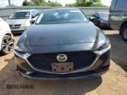 ✅ 2024 Mazda 3 S Preferred • VIN: 3MZBPACM2RM404675 • Lot: 69221234. Wystawiony na Copart z przebiegiem 2 145 mil. Bezpłatny archiwum sprzedaży aukcyjnych z USA i szczegółowy raport historii pojazdu na DreamBid. Zdjęcie 5.