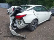 ✅ 2019 Nissan Altima SR • VIN: 1N4BL4CW5KN325049 • Лот: 42716714. Опубликован ранее на IAAI с пробегом 51 655 миль. Бесплатный доступ к архиву аукционных продаж из США и подробный отчёт об истории автомобиля на DreamBid. Изображение 4.