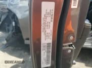 ✅ 2018 Dodge Charger Daytona • VIN: 2C3CDXCT2JH147275 • Lot: 55931565. Wystawiony na Copart z przebiegiem 39 569 mil. Bezpłatny archiwum sprzedaży aukcyjnych z USA i szczegółowy raport historii pojazdu na DreamBid. Zdjęcie 12.