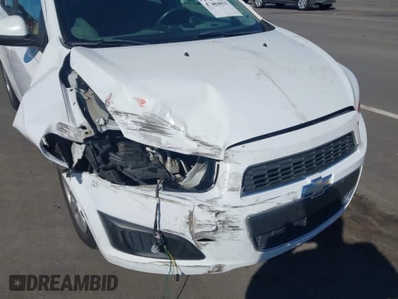 ✅ 2013 Chevrolet Sonic LS • VIN: 1G1JA6SH2D4186574 • Lot: 43484831. Listed on IAAI with 200,356 mi. Free auction sales archive from the USA and detailed vehicle history report at DreamBid. Image 6.