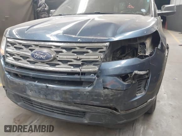 ✅ 2018 Ford Explorer • VIN: 1FM5K7B84JGA88972 • Lot: 42737366. Wystawiony na IAAI z przebiegiem 162 115 mil. Bezpłatny archiwum sprzedaży aukcyjnych z USA i szczegółowy raport historii pojazdu na DreamBid. Zdjęcie 6.