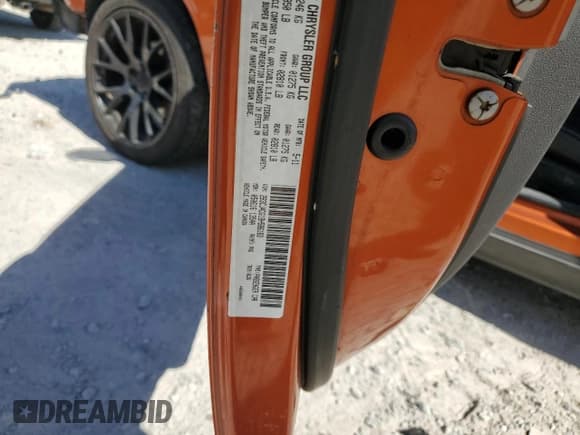 ✅ 2011 Dodge Challenger • VIN: 2B3CJ4DG1BH586183 • Lot: 75192014. Wystawiony na Copart z przebiegiem Nie podano. Bezpłatny archiwum sprzedaży aukcyjnych z USA i szczegółowy raport historii pojazdu na DreamBid. Zdjęcie 13.