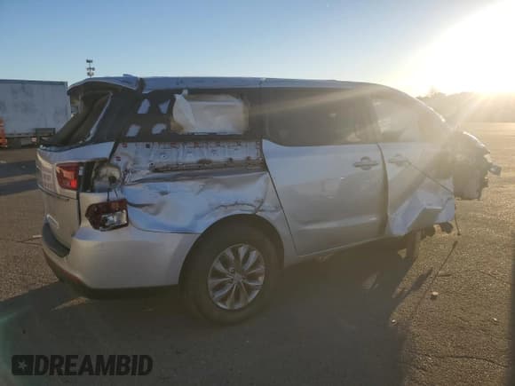 ✅ 2020 Kia Sedona LX • VIN: KNDMB5C13L6600848 • Lot: 90275805. Listed on Copart with 44,589 mi. Free auction sales archive from the USA and detailed vehicle history report at DreamBid. Image 3.