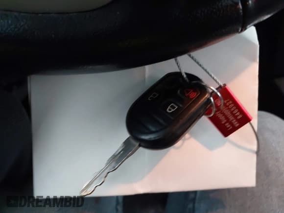 ✅ 2012 Ford Explorer XLT • VIN: 1FMHK8D86CGA11085 • Lot: 43521342. Wystawiony na IAAI z przebiegiem 198 093 mil. Bezpłatny archiwum sprzedaży aukcyjnych z USA i szczegółowy raport historii pojazdu na DreamBid. Zdjęcie 11.