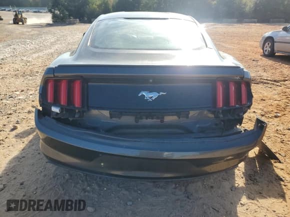 ✅ 2017 Ford Mustang EcoBoost • VIN: 1FA6P8TH9H5338586 • Lot: 82315185. Listed on Copart with 37,476 mi. Free auction sales archive from the USA and detailed vehicle history report at DreamBid. Image 6.