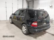 ✅ 2003 Mercedes-Benz M 350 • VIN: 4JGAB57E73A420586 • Лот: 43795890. Опубликован ранее на IAAI с пробегом 151 519 миль. Бесплатный доступ к архиву аукционных продаж из США и подробный отчёт об истории автомобиля на DreamBid. Изображение 3.