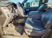 ✅ 2015 Ford F-350 Lariat • VIN: 1FT8W3CT2FEC69847 • Lot: 92798575. Wystawiony na Copart z przebiegiem Nie podano. Bezpłatny archiwum sprzedaży aukcyjnych z USA i szczegółowy raport historii pojazdu na DreamBid. Zdjęcie 7.