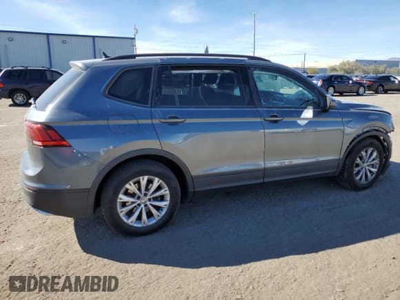 ✅ 2020 Volkswagen Tiguan S • VIN: 3VV1B7AX4LM004607 • Lot: 47250325. Listed on Copart with 68,845 mi. Free auction sales archive from the USA and detailed vehicle history report at DreamBid. Image 3.