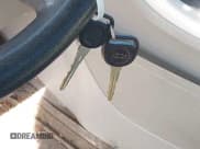 ✅ 2006 Chevrolet Equinox LS • VIN: 2CNDL23F266159053 • Лот: 41803064. Опубликован ранее на IAAI с пробегом 126 112 миль. Бесплатный доступ к архиву аукционных продаж из США и подробный отчёт об истории автомобиля на DreamBid. Изображение 11.