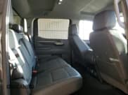 ✅ 2025 GMC Sierra 1500 SLT • VIN: 1GTUUDED4SZ288404 • Лот: 91294605. Опубликован ранее на Copart с пробегом 15 543 миль. Бесплатный доступ к архиву аукционных продаж из США и подробный отчёт об истории автомобиля на DreamBid. Изображение 11.