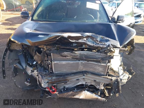 ✅ 2024 Chevrolet Traverse AWD Z71 • VIN: 1GNEVJKS8RJ215829 • Lot: 43407737. Wystawiony na IAAI z przebiegiem 18 354 mil. Bezpłatny archiwum sprzedaży aukcyjnych z USA i szczegółowy raport historii pojazdu na DreamBid. Zdjęcie 20.