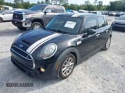 ✅ 2016 MINI Hardtop 4 Door S • VIN: WMWXU3C53G2D30807 • Lot: 42545577. Listed on IAAI with 86,952 mi. Free auction sales archive from the USA and detailed vehicle history report at DreamBid. Image 17.