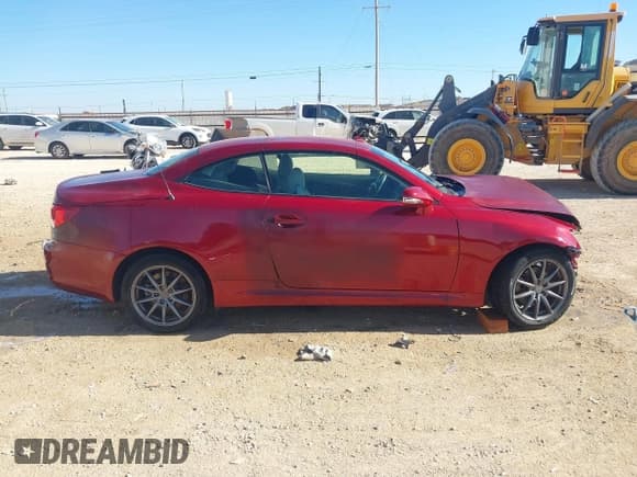 ✅ 2014 Lexus IS 250 C • VIN: JTHFF2C27E2530672 • Лот: 43684344. Опубликован ранее на IAAI с пробегом 91 999 миль. Бесплатный доступ к архиву аукционных продаж из США и подробный отчёт об истории автомобиля на DreamBid. Изображение 14.