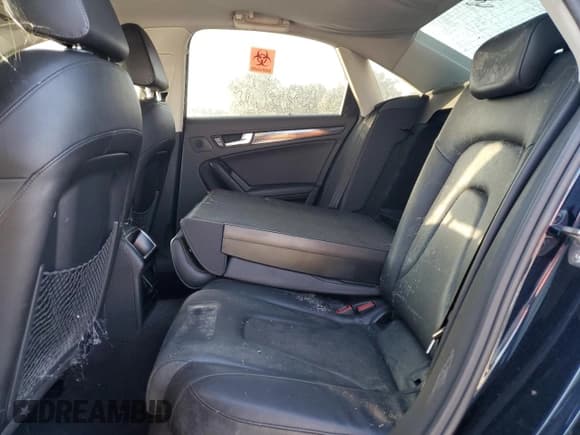 ✅ 2010 Audi A4 Premium • VIN: WAUAFAFL8AN038118 • Lot: 80147805. Listed on Copart with Not provided. Free auction sales archive from the USA and detailed vehicle history report at DreamBid. Image 10.