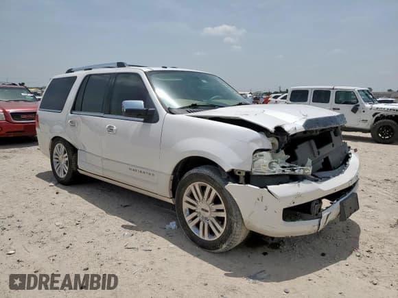 ✅ 2009 Lincoln Navigator • VIN: 5LMFU27599EJ02238 • Lot: 63526855. Listed on Copart with 224,776 mi. Free auction sales archive from the USA and detailed vehicle history report at DreamBid. Image 4.