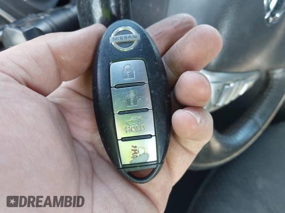 ✅ 2015 Nissan Sentra S • VIN: 3N1AB7APXFY322908 • Lot: 43659626. Wystawiony na IAAI z przebiegiem 158 757 mil. Bezpłatny archiwum sprzedaży aukcyjnych z USA i szczegółowy raport historii pojazdu na DreamBid. Zdjęcie 11.