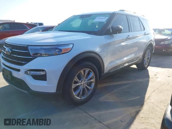 ✅ 2022 Ford Explorer XLT • VIN: 1FMSK7DH9NGA02304 • Lot: 43865458. Wystawiony na IAAI z przebiegiem 79 734 mil. Bezpłatny archiwum sprzedaży aukcyjnych z USA i szczegółowy raport historii pojazdu na DreamBid. Zdjęcie 22.
