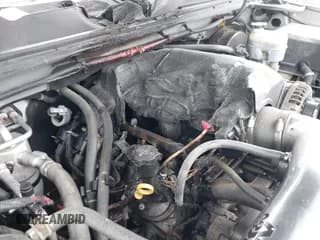 ✅ 2012 Chevrolet Silverado 1500 Work Truck • VIN: 1GCNKPE08CZ300127 • Lot: 43446682. Wystawiony na IAAI z przebiegiem 60 381 mil. Bezpłatny archiwum sprzedaży aukcyjnych z USA i szczegółowy raport historii pojazdu na DreamBid. Zdjęcie 6.